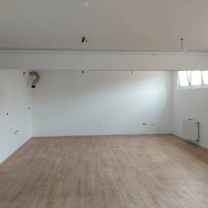 Velika Gorica-Kurilovec: 2S stan sa spremištem i dva parkirna mjesta