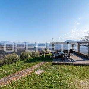 Veliko imanje od 170 000 m2 s predivnim pogledom