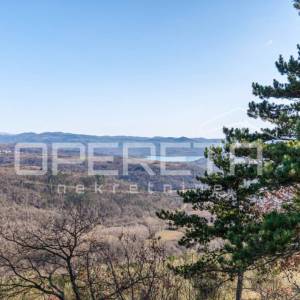 Veliko imanje od 170 000 m2 s predivnim pogledom