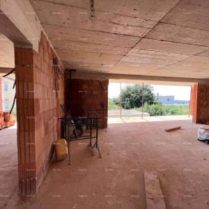 Vila s bazenom i pogledom na more, Tar!