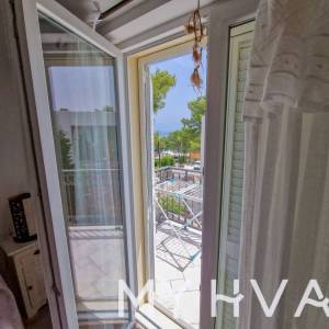 Vila sa bazenom u Vitarnji