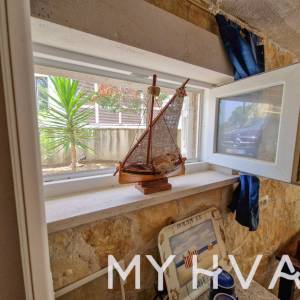 Vila sa bazenom u Vitarnji