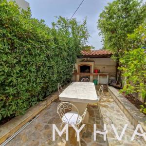 Vila sa bazenom u Vitarnji