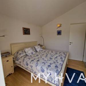 Vila sa bazenom u Vitarnji