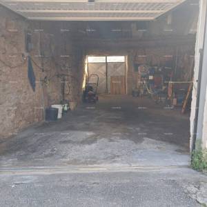 Vodnjan! Prelijepa kuća u nizu u glavnoj ulici grada.