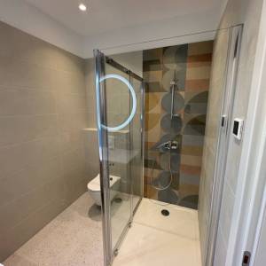 VOJAK, RIJEKA - Potpuno renovirani trosobni stan