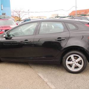 Volvo V40 2.0D *NAVIGACIJA* reg 12/2026