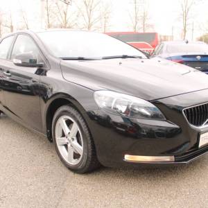 Volvo V40 2.0D *NAVIGACIJA* reg 12/2026