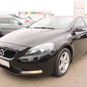 Volvo V40 2.0D *NAVIGACIJA* reg 12/2026
