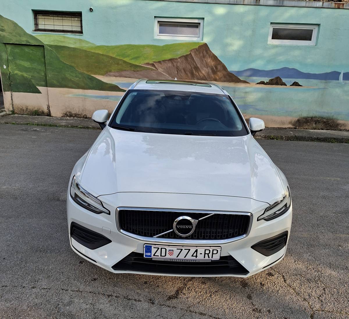 Volvo V60 3D Momentum