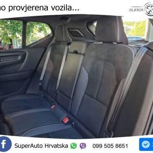 Volvo XC40 2.0 B4 Aut. Ultra Dark 197 KS, ACC+LED+360+GR SJED+PANO+VIRT