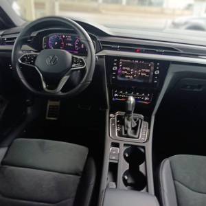 VW Arteon 2.0 TDI DSG R-LINE