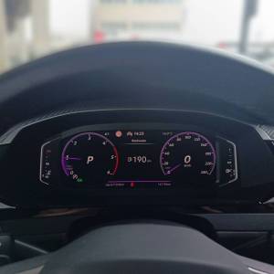 VW Arteon 2.0 TDI DSG R-LINE