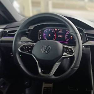 VW Arteon 2.0 TDI DSG R-LINE