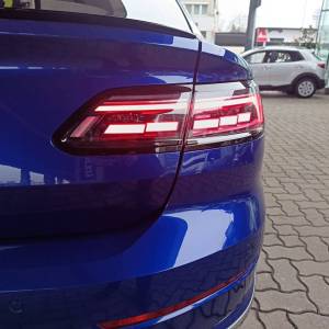 VW Arteon 2.0 TDI DSG R-LINE
