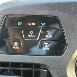 VW Caddy Maxi 2.0 TDi N1 5 sjedala *NAVIGACIJA, KAMERA*