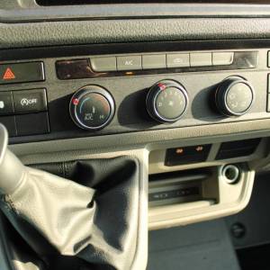 VW Crafter 2.0 TDi L3H3 140ks