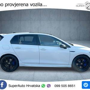 VW Golf 8 2.0 TSI 4M DSG Performance 333 KS, LED+ACC+PANO+GR SJED+KAM+PARK