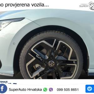 VW Golf 8 Variant 2.0 TDI DSG 150 KS, LED+ACC+HEAD+GR SJED+VIRT+KAM+PARK