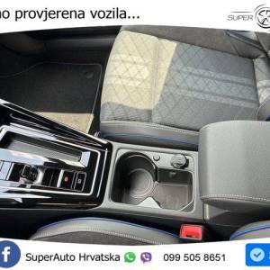 VW Golf 8 Variant 2.0 TDI DSG R-Line 150 KS, LED+ACC+HEAD+GR SJED+VIRT+KAM