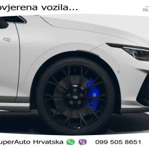 VW Golf Variant R 2.0 TSI 4M DSG 333 KS, LED+ACC+PANO+GR SJED+VIRT+HEAD