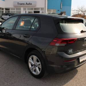 VW Golf VIII 1.0 eTSi DSG