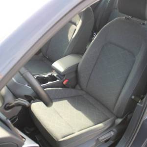 VW Golf VIII 1.0 eTSi DSG