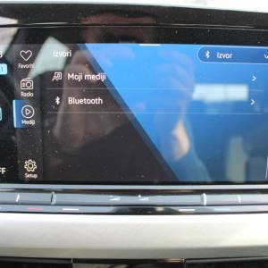 VW Golf VIII 1.0 eTSi DSG