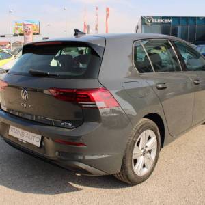 VW Golf VIII 1.0 TSI DSG