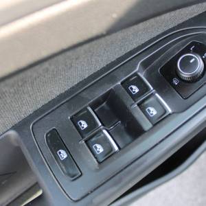 VW Golf VIII 1.0 TSI DSG