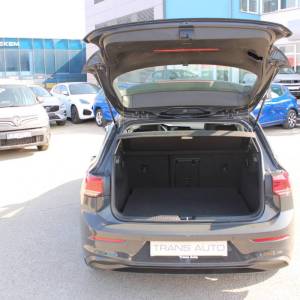 VW Golf VIII 1.0 TSI DSG