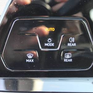 VW Golf VIII 1.0 TSI DSG