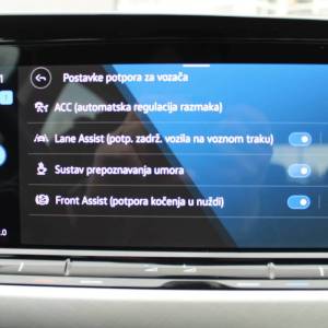 VW Golf VIII 1.0 TSi DSG