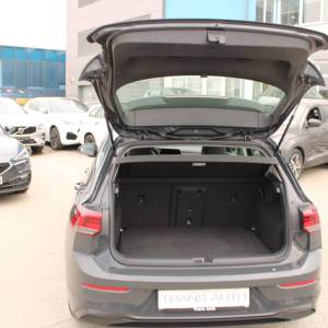 VW Golf VIII 1.0 TSi DSG