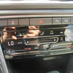 VW T-Roc 2.0 TDi DSG Style *LED, KAMERA*