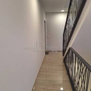 ZADAR, DUGOROČAN NAJAM , LUKSUZNO, BLIZINA ŠC VIŠNJIK