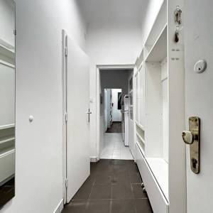 Zagreb-Centar, dvosoban stan površine 43m2 u prizemlju zgrade