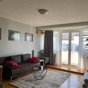 Zagreb, Donji grad, Miramarska, 2-sobni stan 46m2, VII. kat, lift