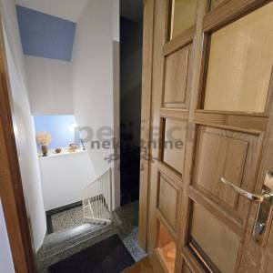 Zagreb-Dubrava, 2-sobni stan s terasom, 68m2, za studente