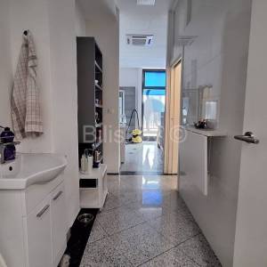 Zagreb, Malešnica, ulični poslovni prostor