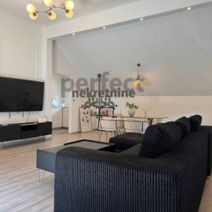 Zagreb-Miroševec, komforan prostran stan od 110m2 s terasom, 2 vpm