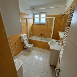 Zagreb-Miroševec, prostrani 5S stan 123.37m2, dvije terase + 2 VPM