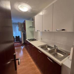 Zagreb-Prečko, 2-sobni stan s loggiom, 68m2, blizina svih sadržaja