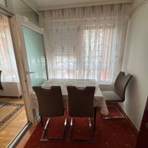 Zagreb-Prečko, 2-sobni stan s loggiom, 68m2, blizina svih sadržaja