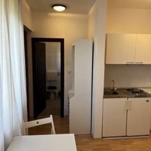 Zagreb-Prekrižje, garsonijera 25m2 u prizemlju kuće, zaseban ulaz