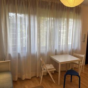 Zagreb-Prekrižje, garsonijera 25m2 u prizemlju kuće, zaseban ulaz