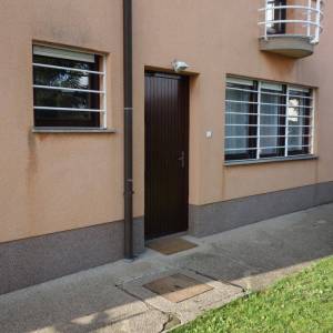 Zagreb-Prekrižje, garsonijera 25m2 u prizemlju kuće, zaseban ulaz