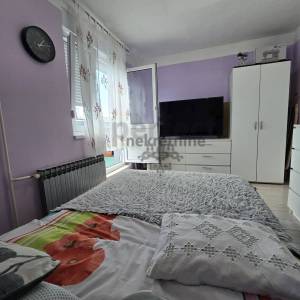 Zagreb, Stenjevec - Male putine, dvoetažni stan, 74m2