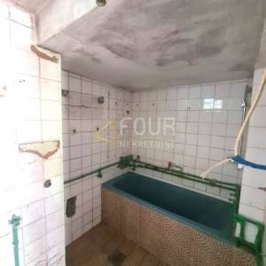 Zagreb, Trnje, samostojeća kuća za adaptaciju