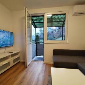 Zagreb-Vinogradska cesta, 1-sobni stan s balkonom, 20m2